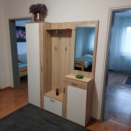 Lejlighed 3 Auch Fuer Monteure