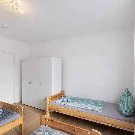 Apartamento 3 Auch Fuer Monteure *