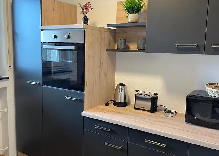 3 Auch Fuer Monteure *