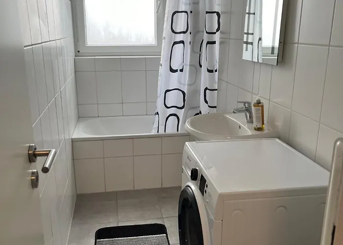 3 Auch Fuer Monteure *